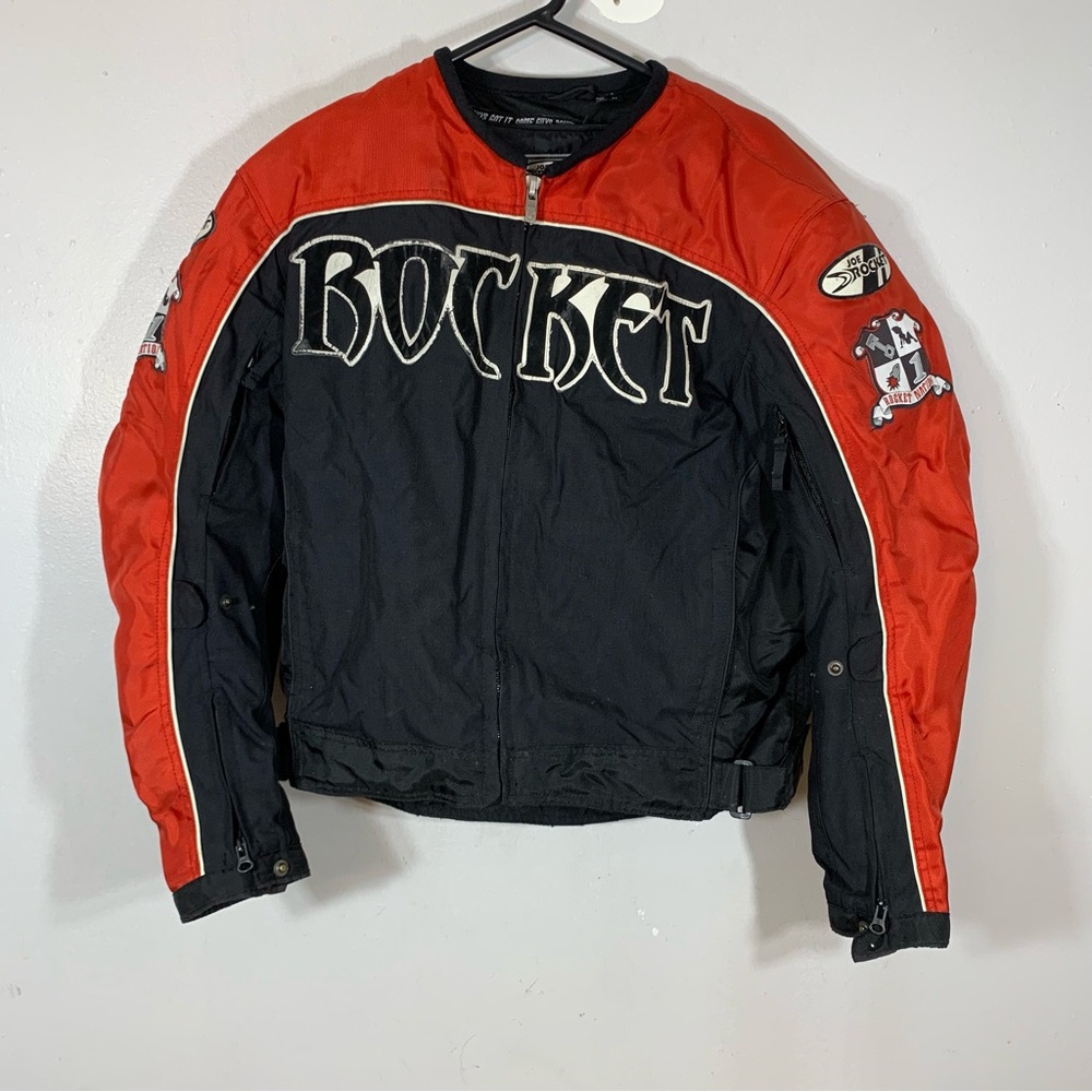 Joe rocket motorcycle jacket with protections
